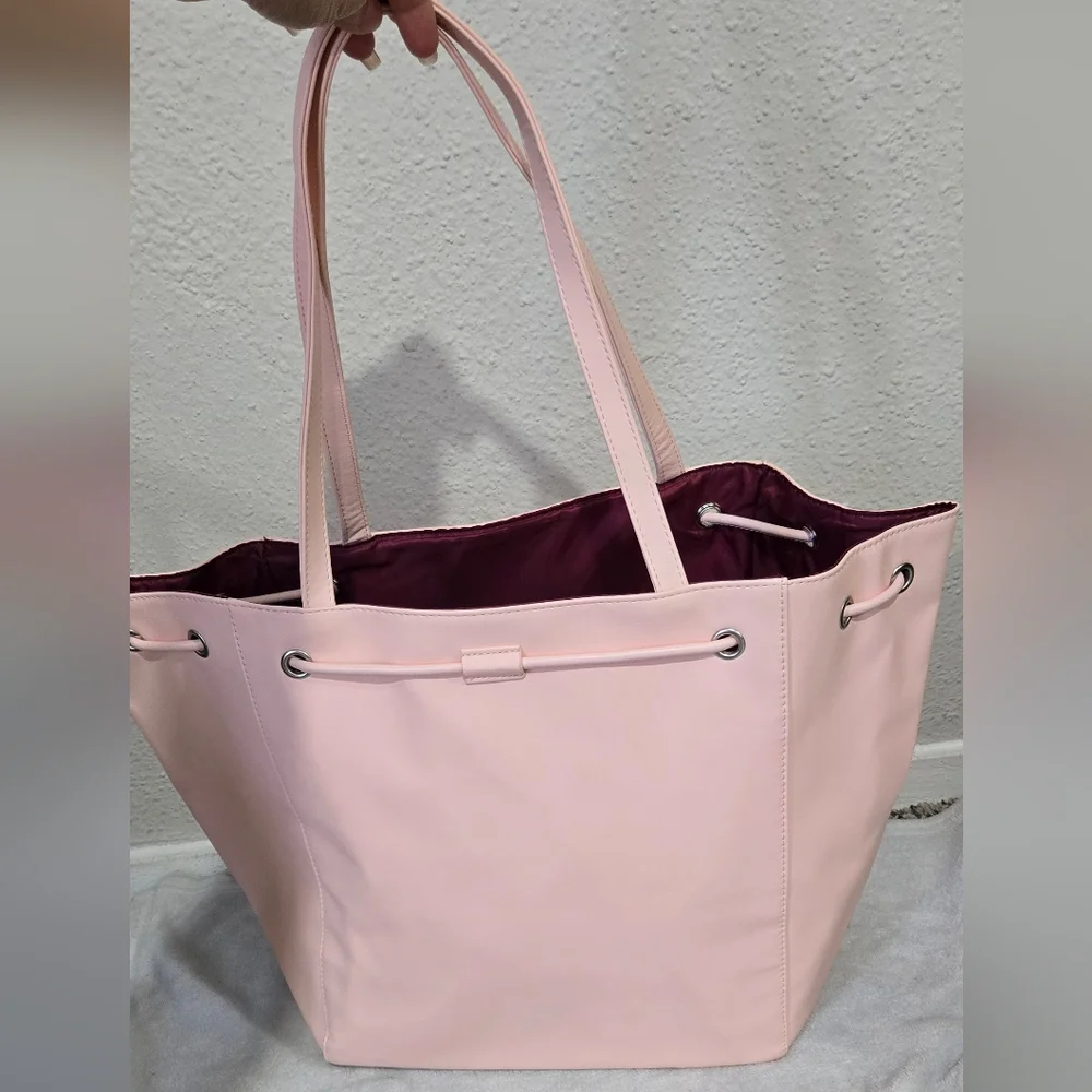 Chic Light Pink Tote Bag